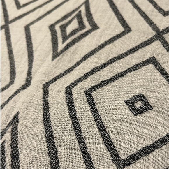 Boho Aztec Travel Blanket Free Hand Woven Organic Cotton 2 Side Black White NEW! - Picture 6 of 7